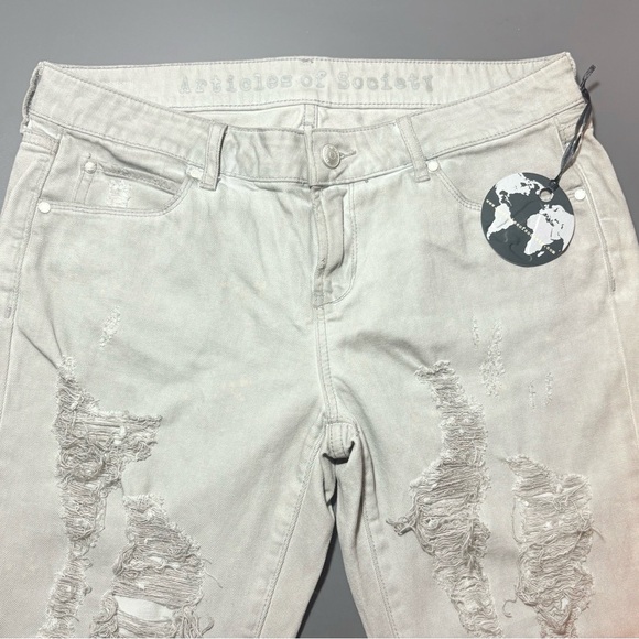 ARTICLES OF SOCIETY Grey Distressed Boyfriend Jeans - Picture 4 of 11
